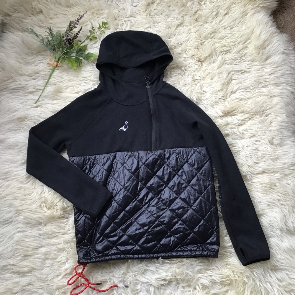 Nike Asymmetrical Insulated Pigeon Hoodie